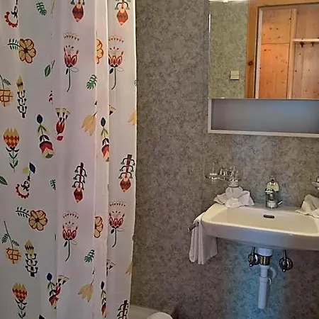 Chasa Arfusch Bed and Breakfast