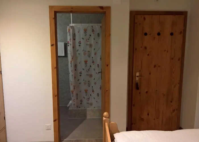 Chasa Arfusch Bed & Breakfast Ardez