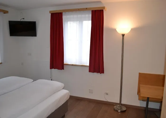 Chasa Arfusch Bed & Breakfast Ardez