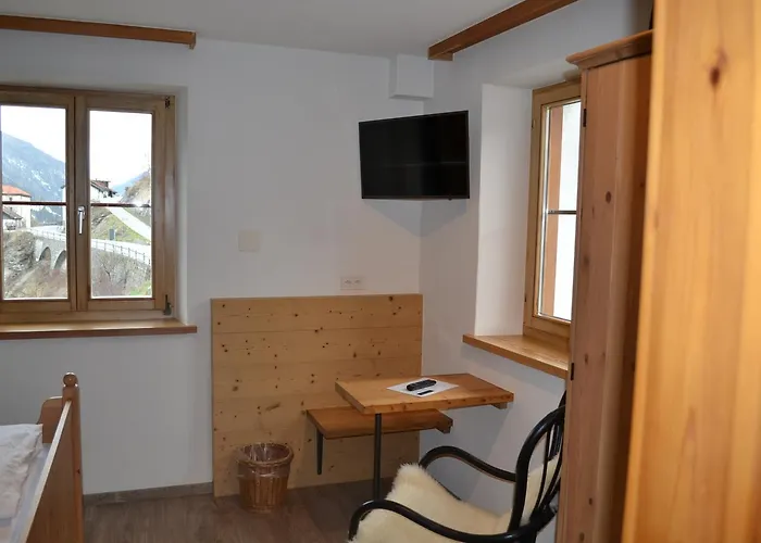 Chasa Arfusch Bed & Breakfast