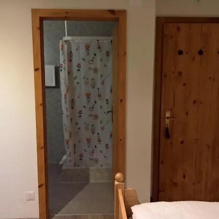Chasa Arfusch Bed & Breakfast Ardez