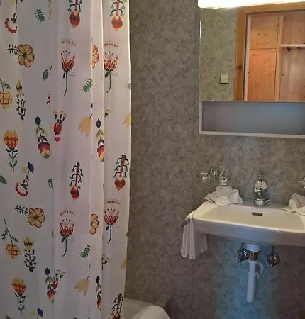 Chasa Arfusch Bed & Breakfast Ardez